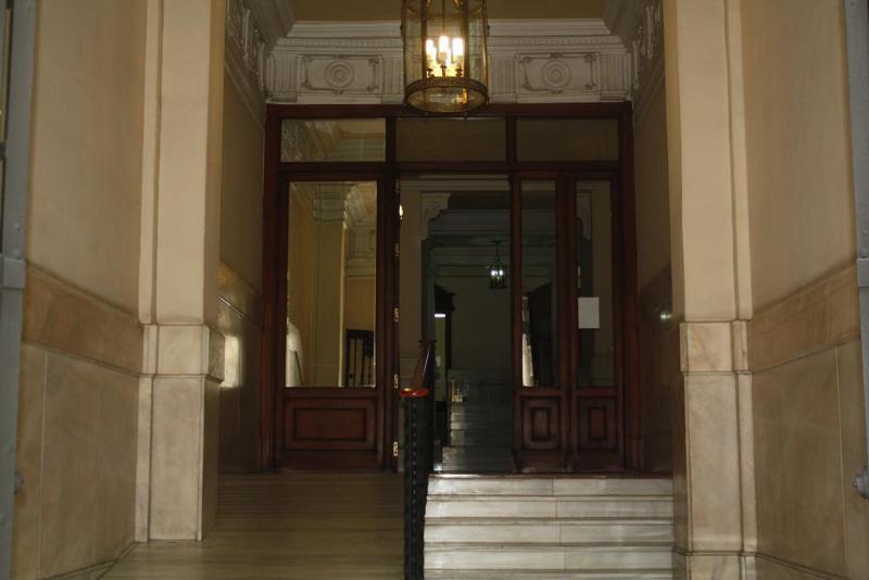 Hostal Felipe V มาดริด ภายนอก รูปภาพ